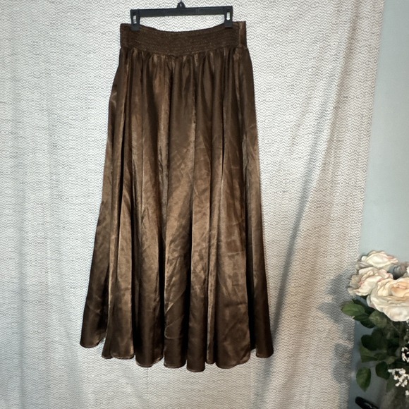 Cato Brown Satin Feel Tux Waist  Maxi Skirt Polyester Large - Picture 4 of 6